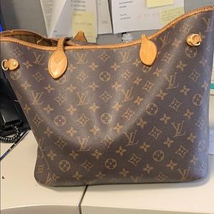 Authentic Louis Vuitton bag!
